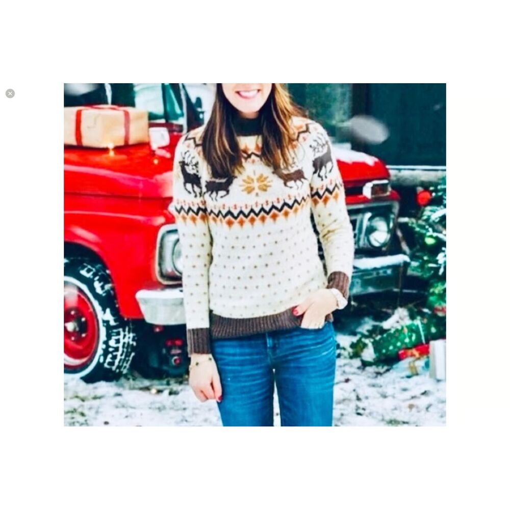 Kiel James Patrick Cozy Cabin Sweaters Crewneck ReinDeer Nordic Print - Brown M